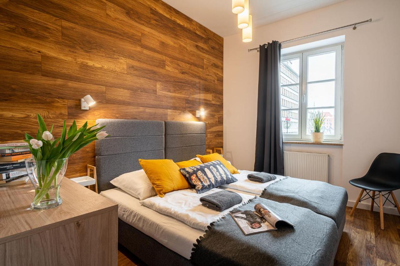 Solny Square Aparthotel Wroclaw Ngoại thất bức ảnh